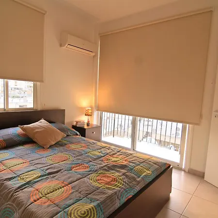 Apartamento P. Ioannou Flats Larnaca